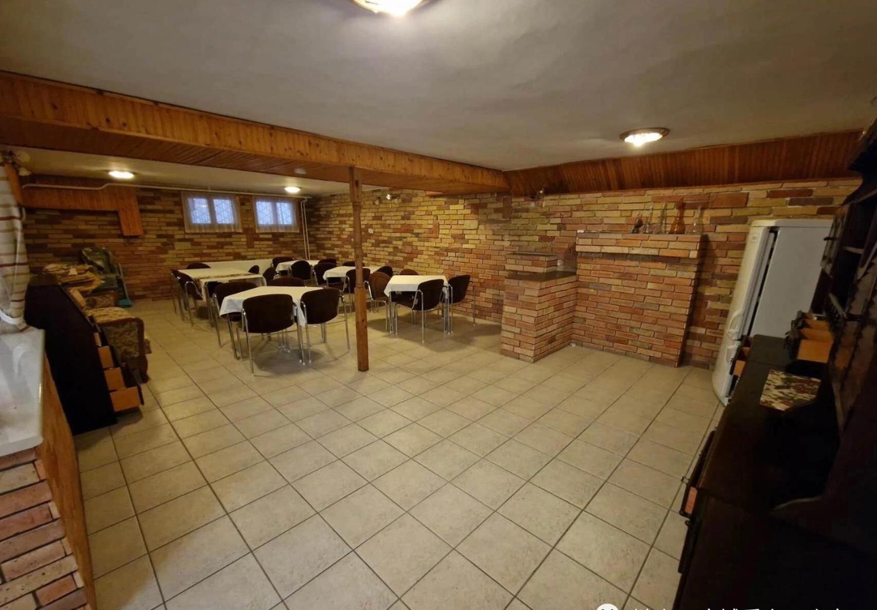 Tang House 唐舍 Otel Budapeşte Dış mekan fotoğraf